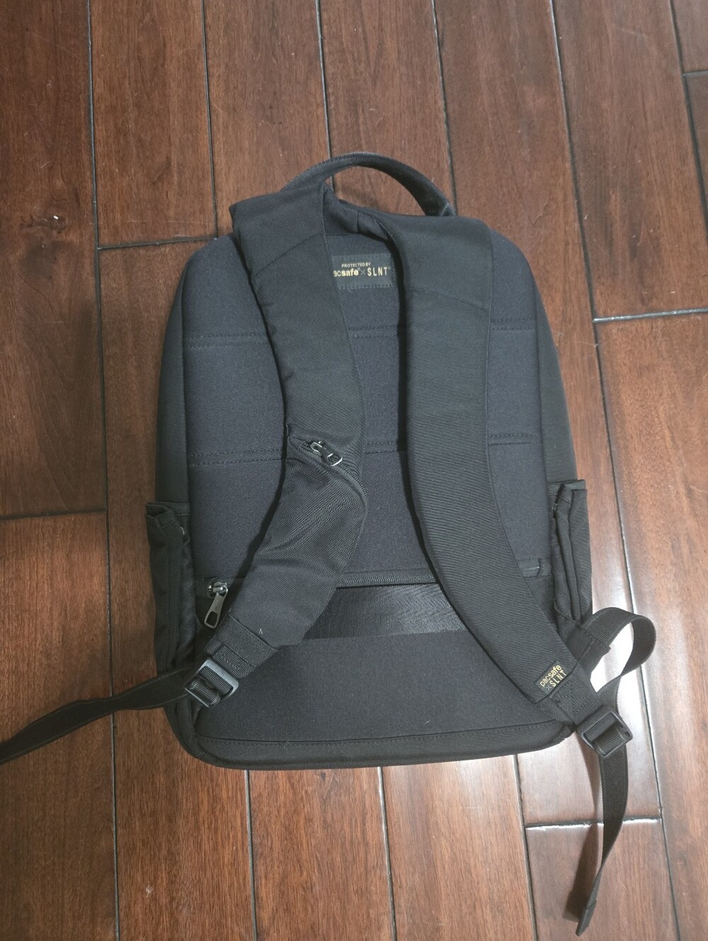 Never Used Pacsafe X SLNT faraway Backpack With Laptop Sleeve